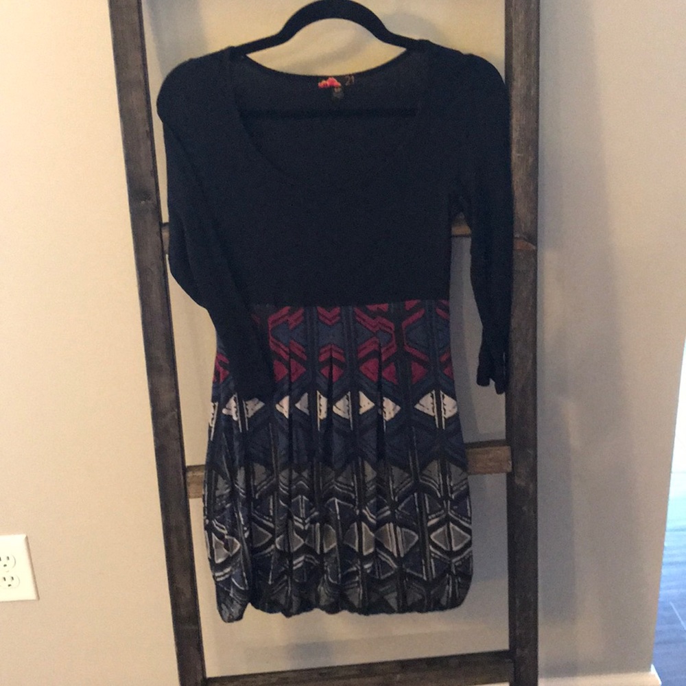 Last chance before donating: Bubble Hem Dress